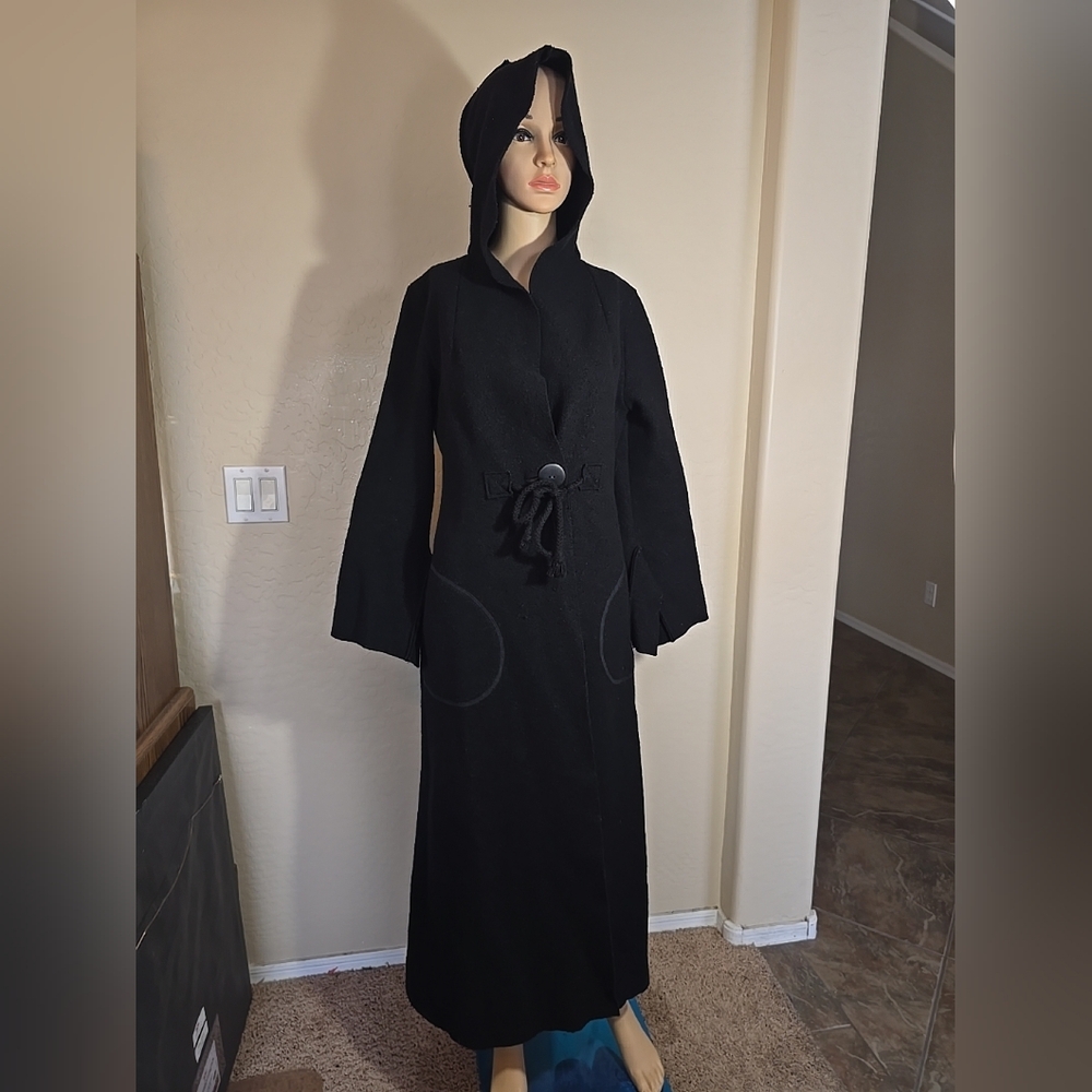 Cop.Copine Black Hooded Long Coat Wool With Belt/Strap Size 36 Euro